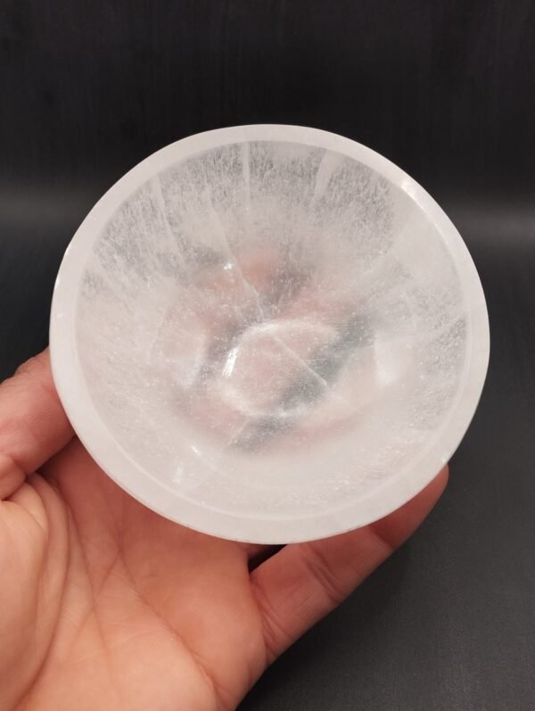 SELENITE BOWLS ROUND- SELENITE CRYSTAL BOWLS - Image 4