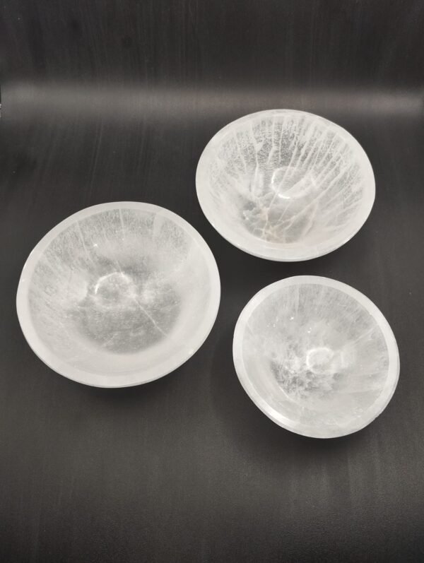 SELENITE BOWLS ROUND- SELENITE CRYSTAL BOWLS - Image 6