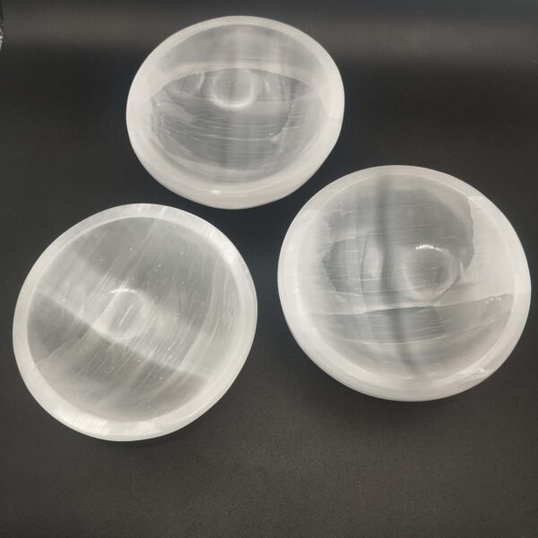 SELENITE BOWLS ROUND- SELENITE CRYSTAL BOWLS - Image 12