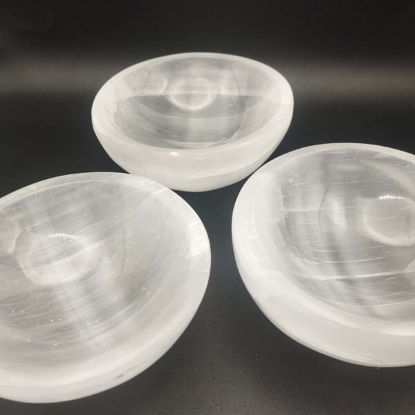 SELENITE BOWLS ROUND- SELENITE CRYSTAL BOWLS - Image 13