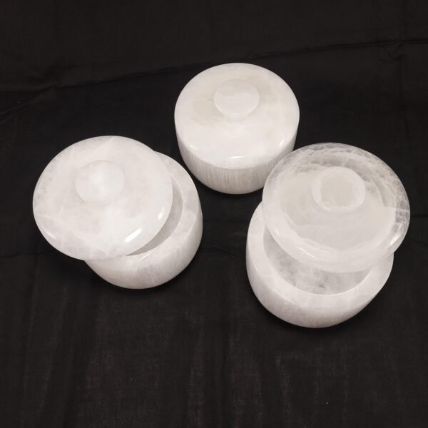 Selenite Jar Box with Lid – Round Shape - Image 5